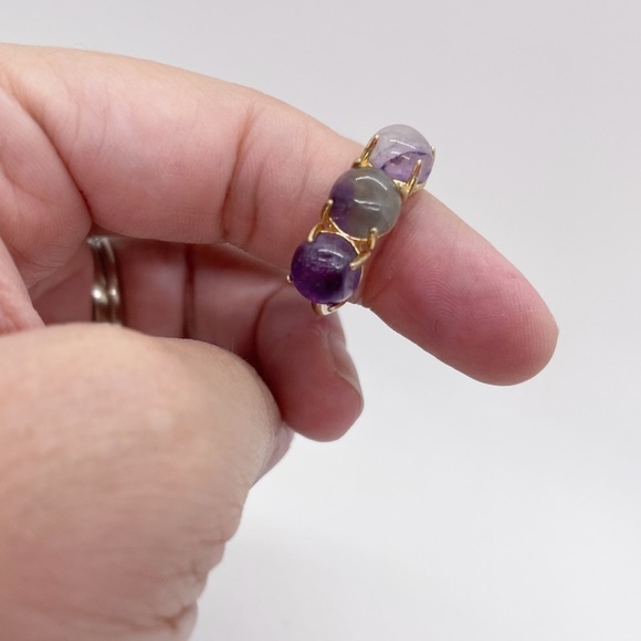 Amethyst Three Stone Set Ring Gold Tone Purple Lavender Boho Simple Ring Size 7 - Picture 5 of 8